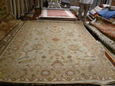 Safavieh Sumak Handmade Rug In Neutral
