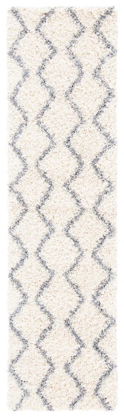 Safavieh Venus Shag Collection Rug In Neutral