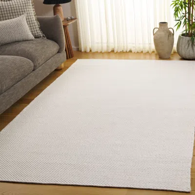 Safavieh Vermont Hand Made Area Rug, Ivory Solid / Tonal Style In White