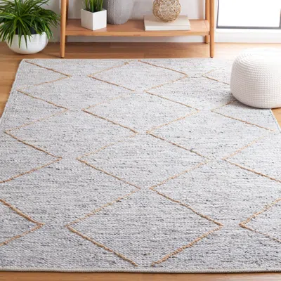 Safavieh Vintage Leather Hand Made Area Rug, Light Grey / Natural Contemporary Style
