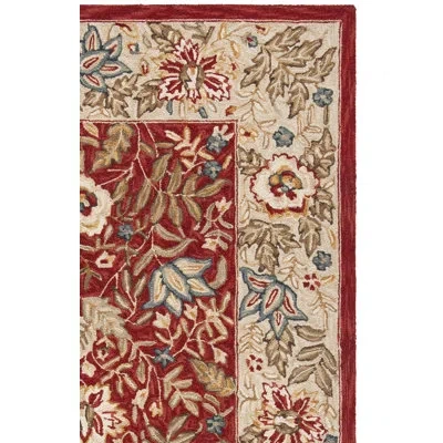 Safavieh Wool Rug In Red