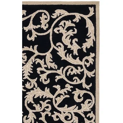 Safavieh Wool Rug In Black