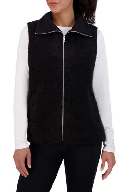 Sage Collective Sage Collective Mixed Fleece Vest In Black