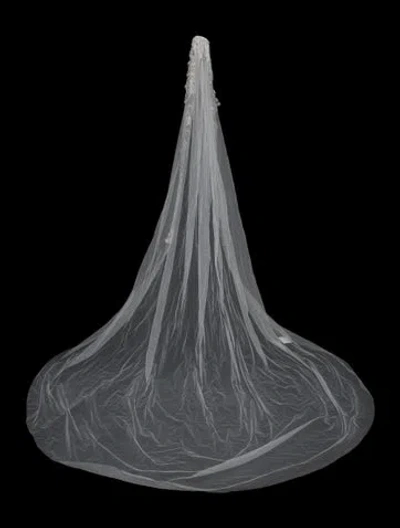 Pre-owned Saiid Kobeisy Wedding Veil In White