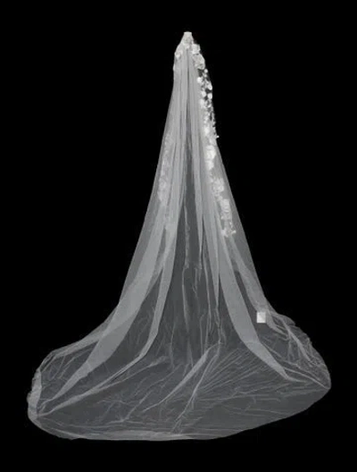 Pre-owned Saiid Kobeisy Wedding Veil In White