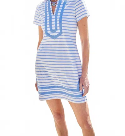 Sail To Sable Short Sleeve Tunic Dress In White Hydrangea Stripe In Blue