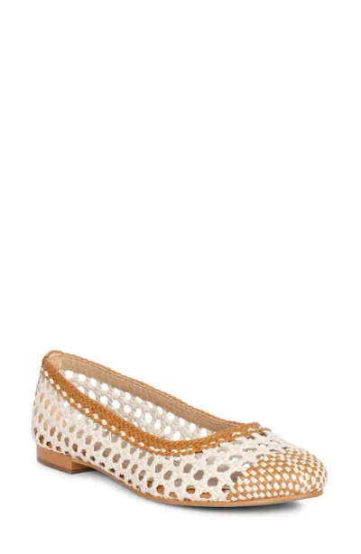 Saint G Via Woven Flat In Tan Ivory