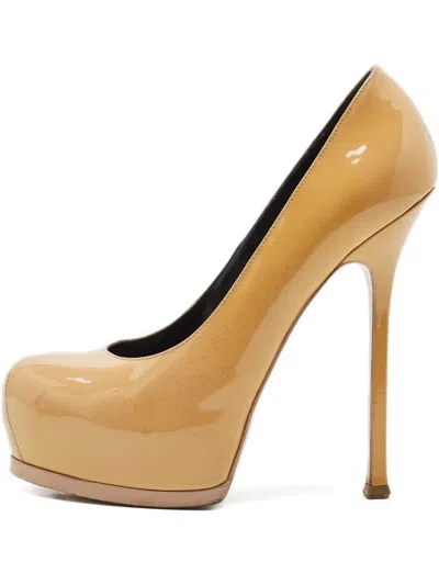 Pre-owned Saint Laurent 150mm Tribtoo Patent Leather Pumps In Neutral