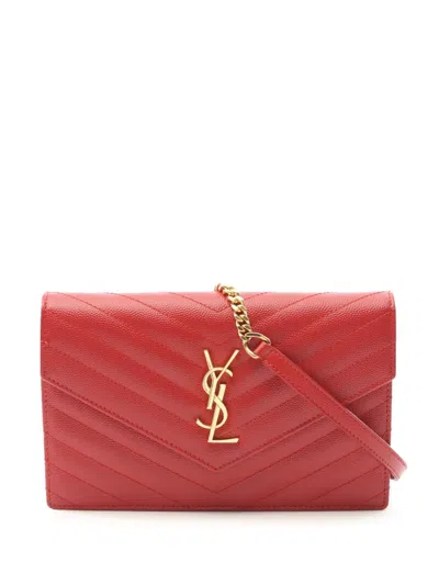 Pre-owned Saint Laurent 2013-2025 Grain De Poudre Chevron Monogram Envelope Wallet On Chain Crossbody Bag In Red