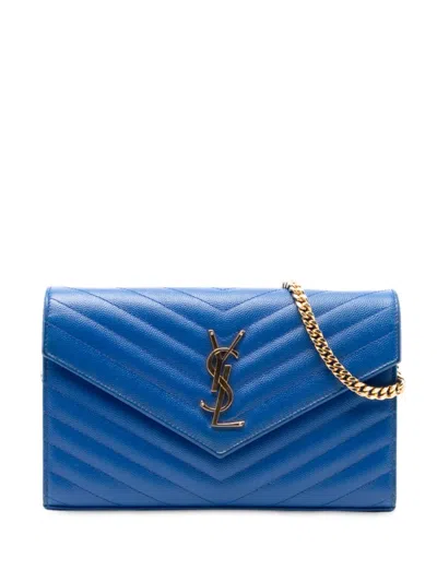 Pre-owned Saint Laurent 2015 Grain De Poudre Chevron Monogram Envelope Chain Wallet Crossbody Bag In Blue