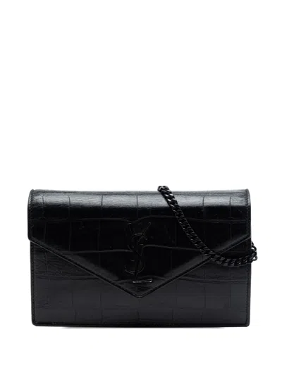 Pre-owned Saint Laurent 2017 Croc Embossed Leather Monogram Monochrome Envelope Chain Wallet Crossbody Bag In Black