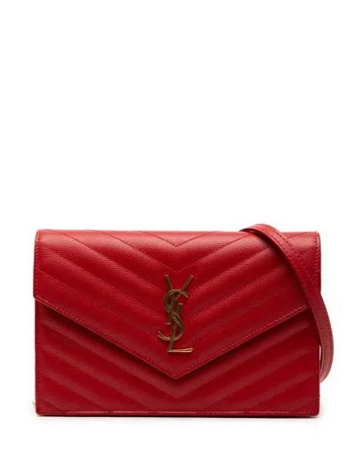 Pre-owned Saint Laurent 2017 Grain De Poudre Matelasse Chevron Monogram Chain Wallet Crossbody Bag In Red