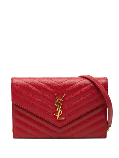 Pre-owned Saint Laurent 2018 Grain De Poudre Cassandre Envelope Chain Wallet Crossbody Bag In Red
