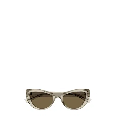 Saint Laurent 676 Cat-eye Sunglasses In Brown