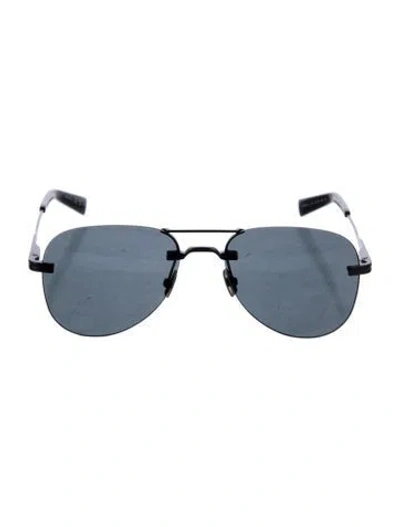 Pre-owned Saint Laurent Aviator Tinted Sunglasses In Black