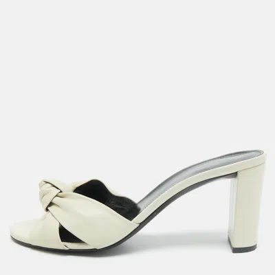 Pre-owned Saint Laurent Bianca Size 38 Cream Leather Slide Sandals