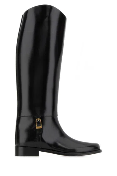 Saint Laurent Julia Boots In Black
