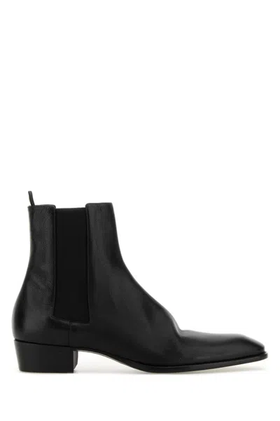 SAINT LAURENT MEN BLACK LEATHER CHELSEA BOOTS, 8 LUXURY BOOTS FOR MEN DARVEYS