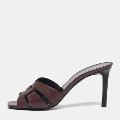 Pre-owned Saint Laurent Burgundy Leather Tribute Slide Sandals Size 40 In Brown
