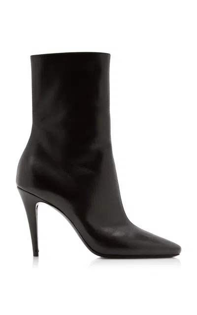 Saint Laurent Capucine Leather Boots In Black