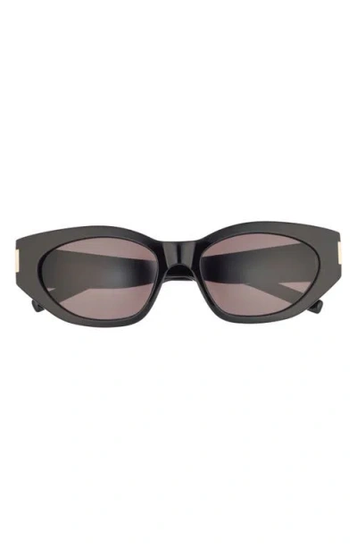Saint Laurent Cat Eye Sunglasses In Gray