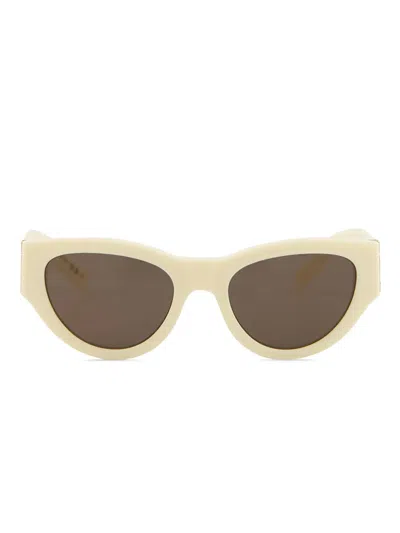 Saint Laurent Cat-eye Sunglasses In Neutral