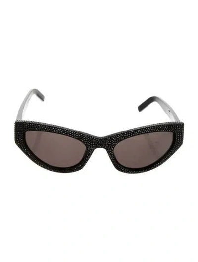 Pre-owned Saint Laurent Cat-eye Tinted Sunglasses In Black