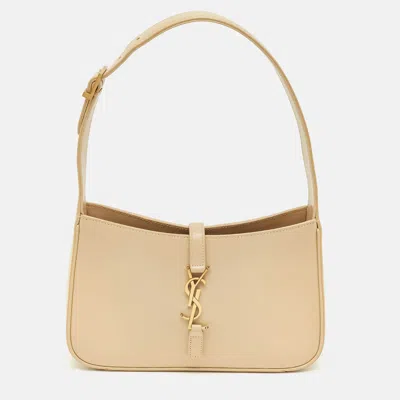 Pre-owned Saint Laurent Cream Leather Le 5 À 7 Shoulder Bag In White