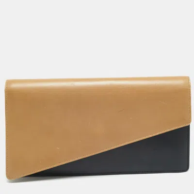 Pre-owned Saint Laurent Diagonal Beige/black Leather Clutch In Brown