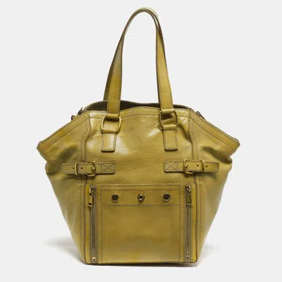 Pre-owned Saint Laurent Downtown Small Cream Patent Leather Tote In White