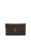 Saint Laurent `envelope` Chain Pouch In Green
