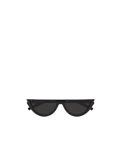 Saint Laurent Eyewear Cat-eye Frame Sunglasses In Black