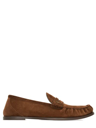 Saint Laurent Gathered Moc Toe Flat Shoes With Hand-stitched Sole For Men In Brown