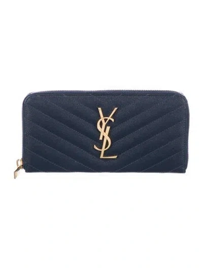 Pre-owned Saint Laurent Grain De Poudre Matelassé Chevron Continental Wallet In Blue