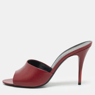 Pre-owned Saint Laurent La 16 Size 39.5 Red Leather Slide Sandals