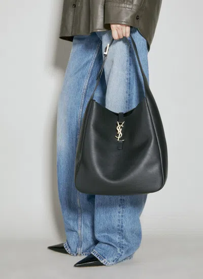Saint Laurent Large Le 5 À 7 Shoulder Bag In Black