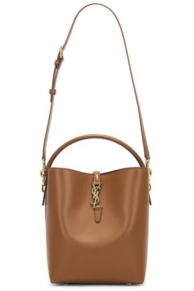 Saint Laurent Le 37 Bucket Bag In Fox