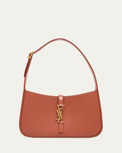 Saint Laurent Le 5 A 7 Shoulder Bag In Patent Leather
