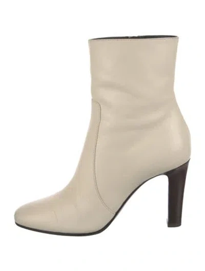 Pre-owned Saint Laurent Leather Boots In Neutral