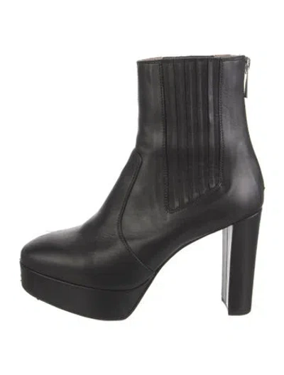 Pre-owned Saint Laurent Leather Chelsea Boots In Black