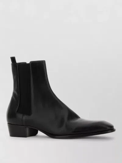 Saint Laurent Leather Chelsea Stanton Ankle Boots Low Heel In Black