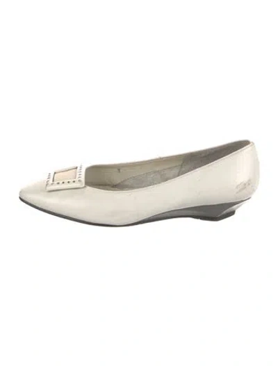 Pre-owned Saint Laurent Leather Flats In White