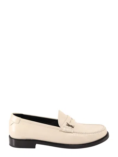 Saint Laurent Le Loafer Gathered Glossed-leather Loafers In Nude