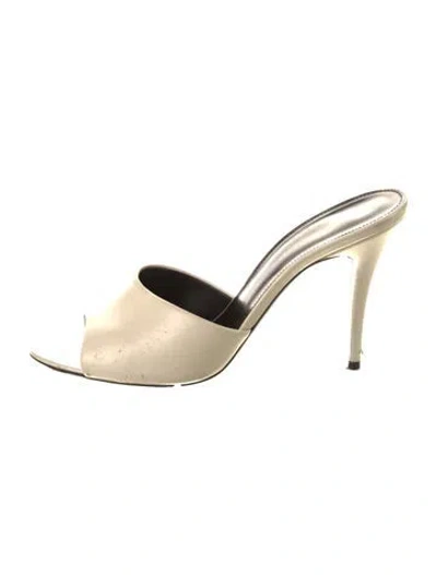 Pre-owned Saint Laurent Leather Mules In Neutral