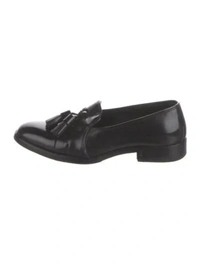 Pre-owned Saint Laurent Leather Tassel Accents Loafers In Black