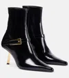Saint Laurent Lee Boots In Black