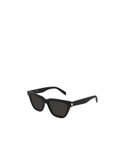 Saint Laurent Logo Sunglasses In Black
