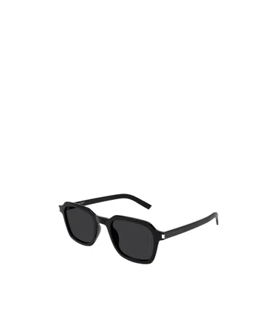 Saint Laurent Logo Sunglasses In Black