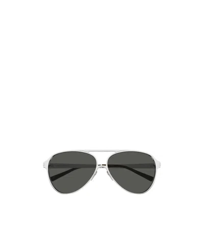 Saint Laurent Logo Sunglasses In Black