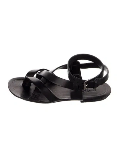 Pre-owned Saint Laurent Maine Lisico Leather Gladiator Sandals In Black